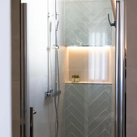 Almar Casa de hóspedes 4*